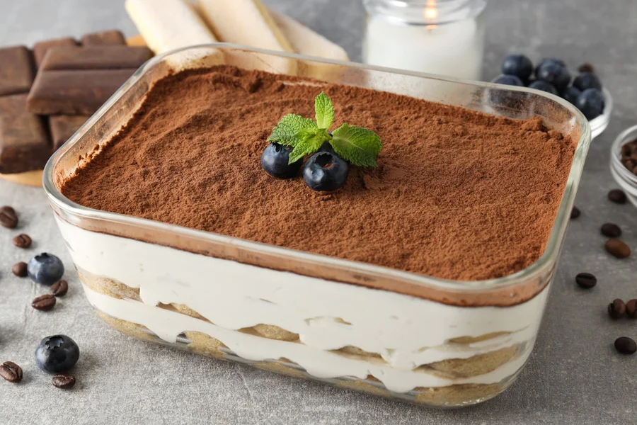 Comment faire un gâteau façon tiramisu facilement ?