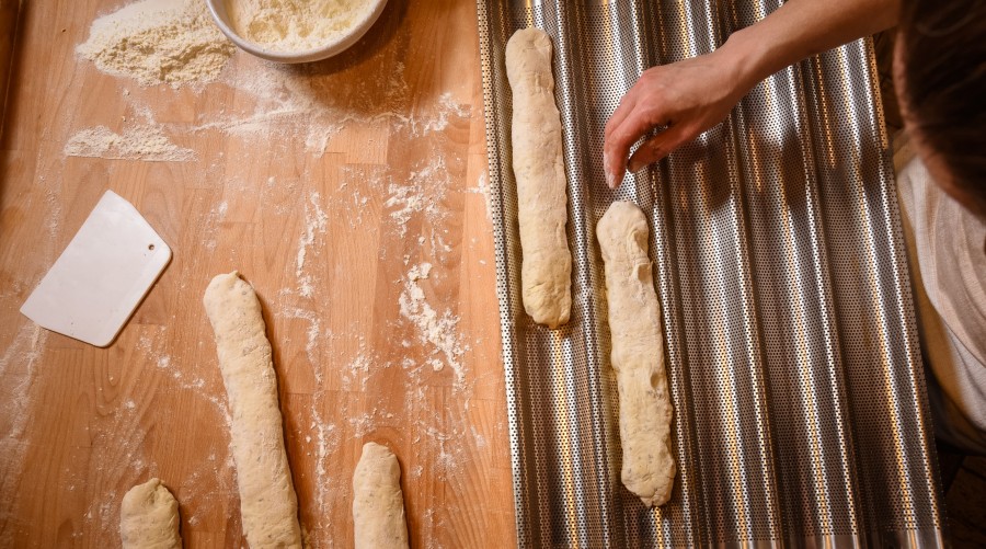 Qu'est-ce qu'une baguette moulée en boulangerie ?